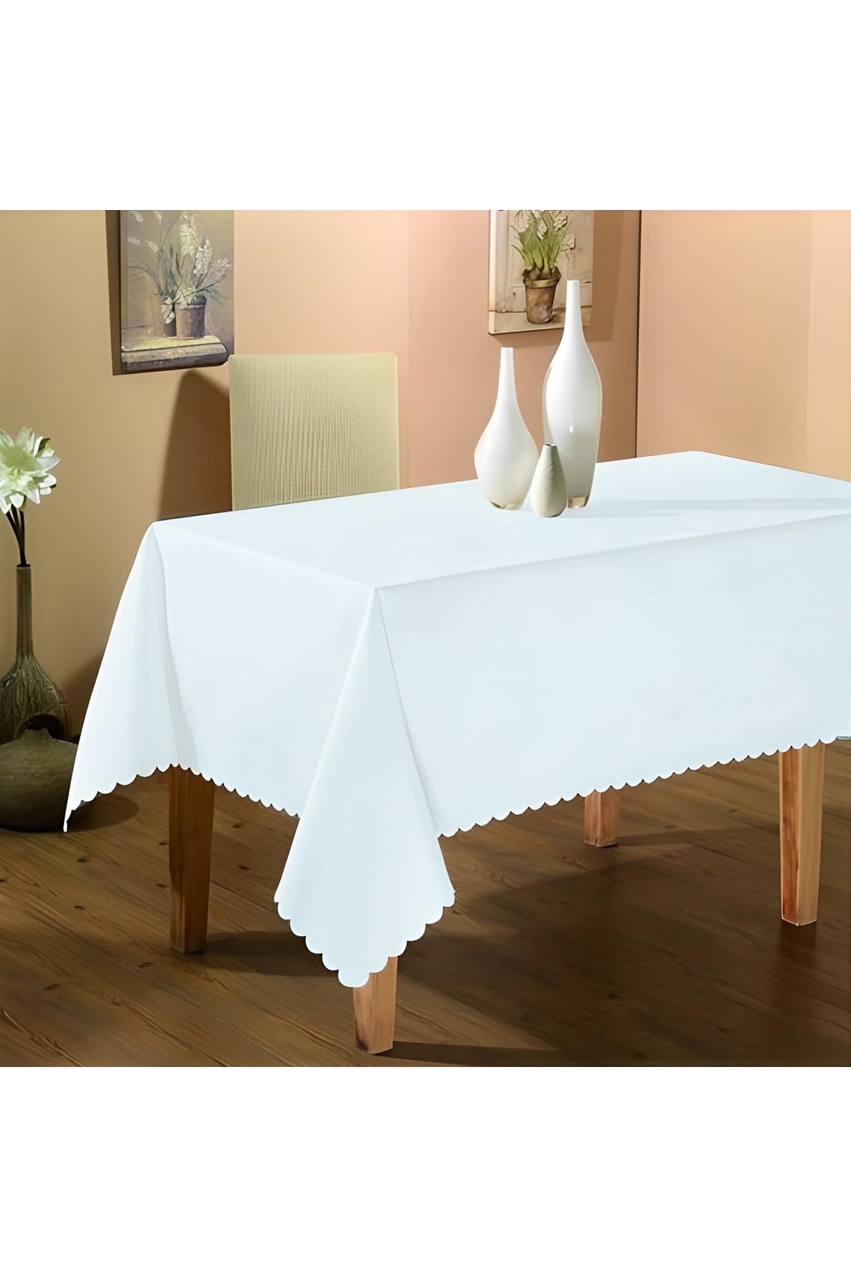 Dertsiz Masa Örtüsü