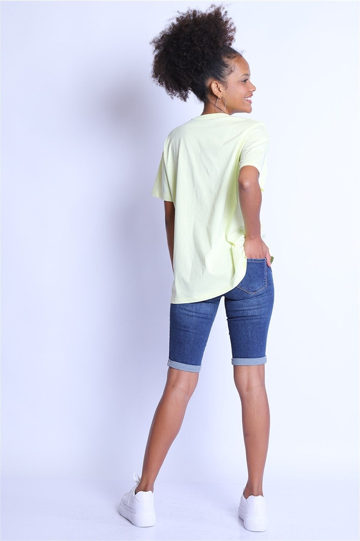 Twister Jeans-تيشيرت نسائي كبير الحجم بياقة دائرية Bts 1008 أصفر 5