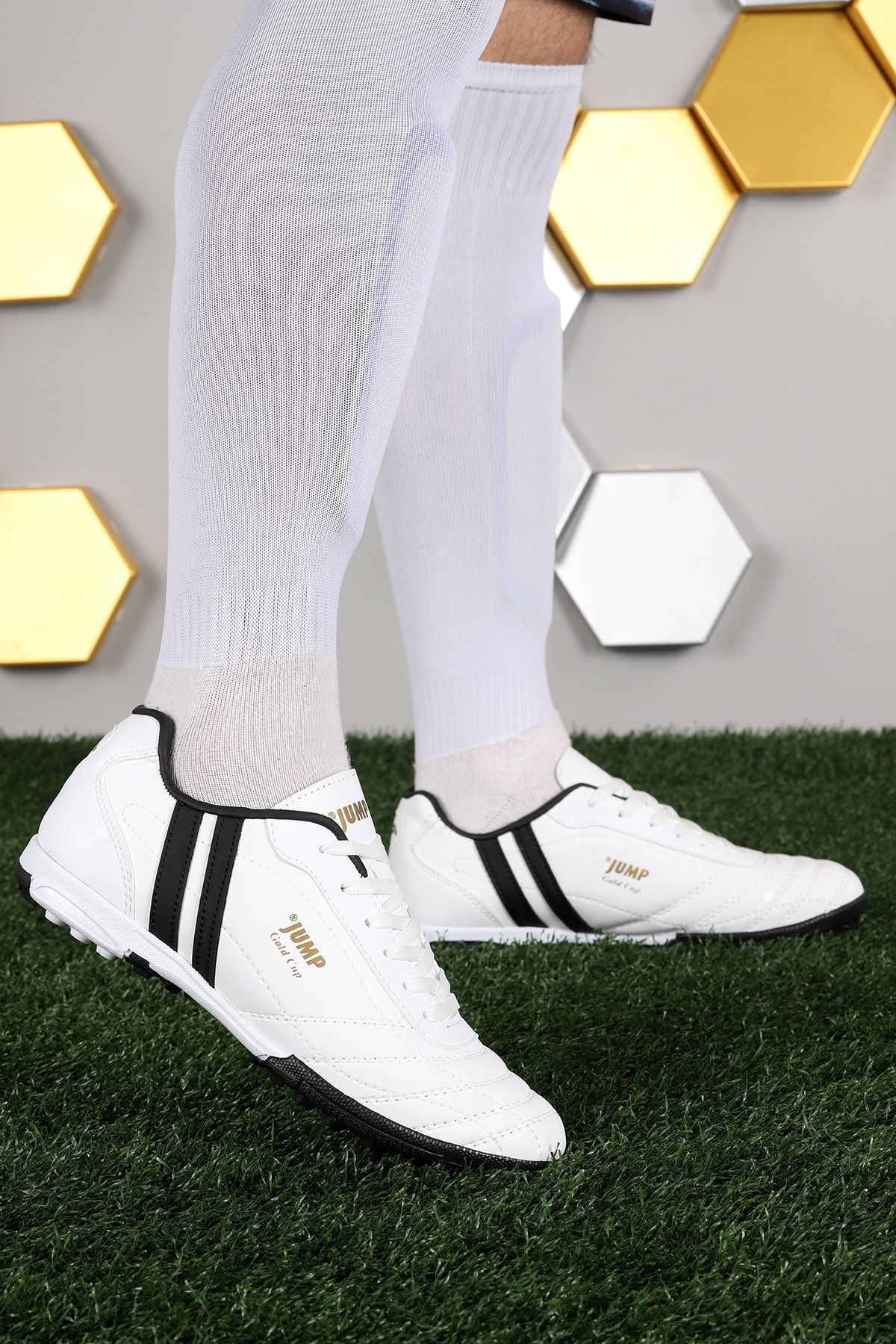 کفش فوتبال پسرانه Astroturf 13258 Jump