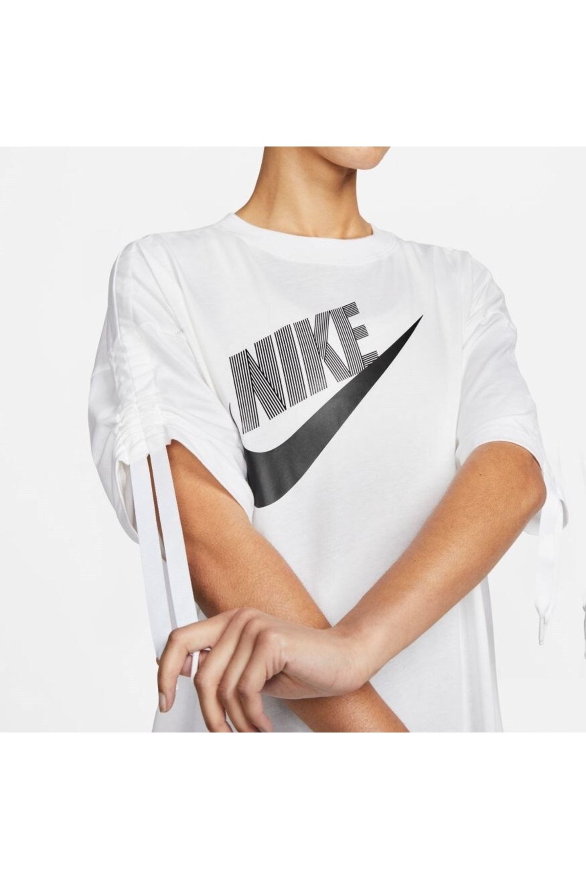 Nike dance t shirt 2025