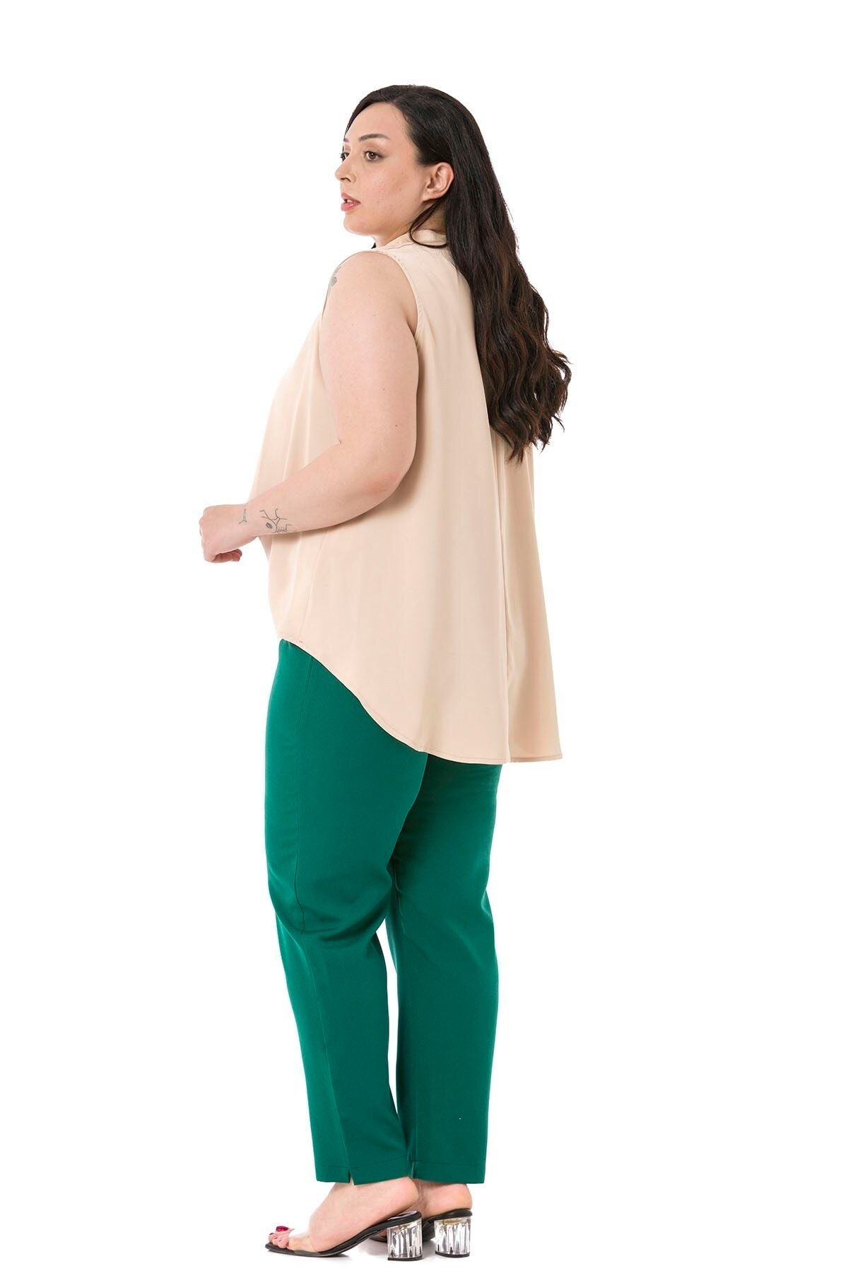 DISENTIS MODEST-Plus Size Emerald Green Trousers with Elastic Waist and Side Zipper and Slits on the Leg 4