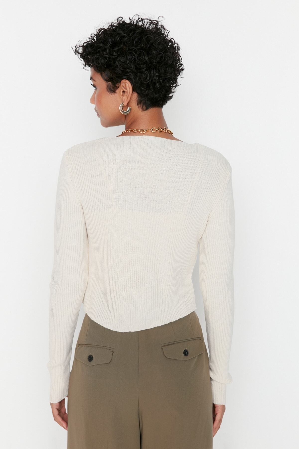 Trendyolmilla  Taş Crop Bağlama Detaylı Bluz-Hırka Triko Takım Triko Hırka TWOSS21HI0002 - Görsel 5