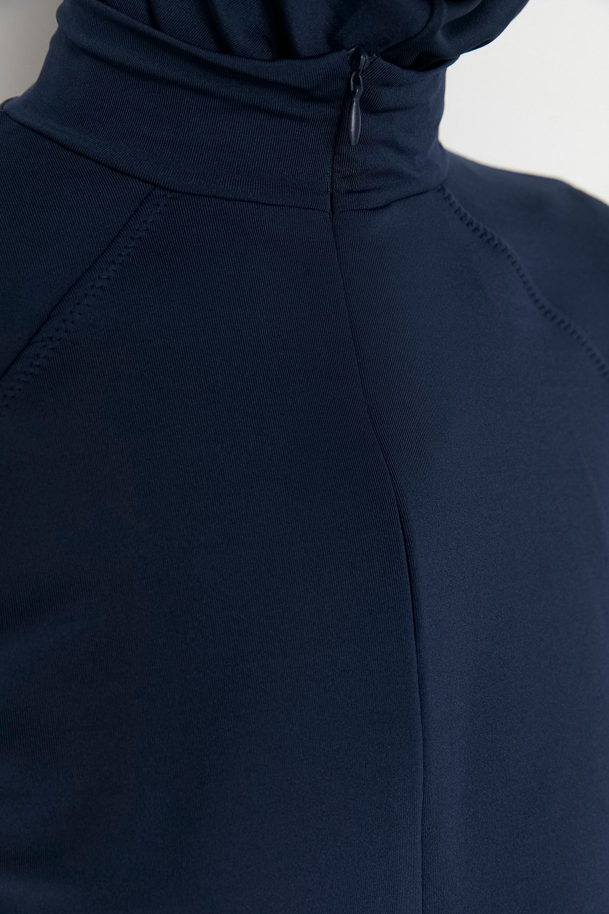 Trendyol Modest-Marineblaues, langärmliges, 4-teiliges Strick-Badeanzug-Set TCTSS22CF0012 2