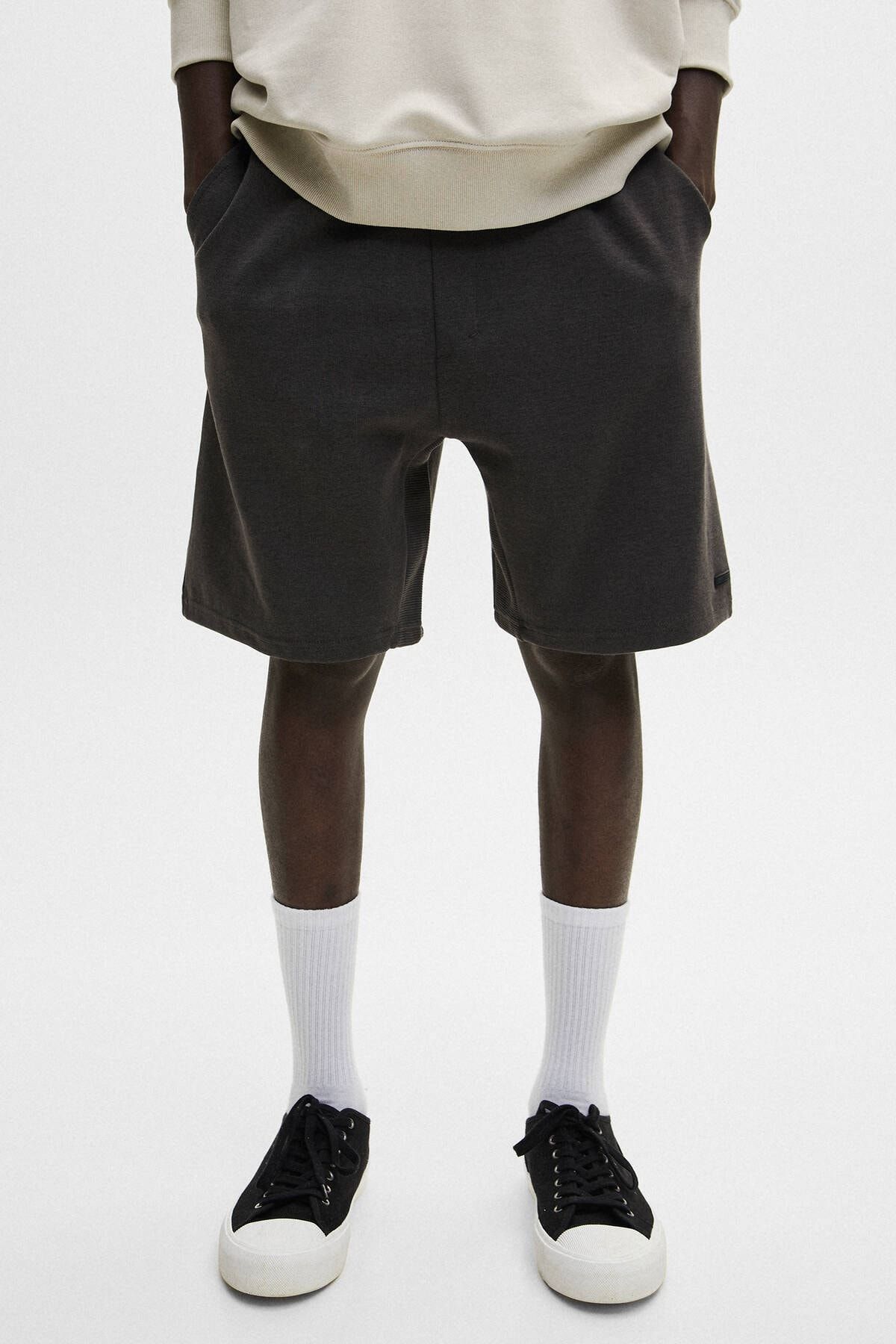 Pull & Bear Büzgü Ipli Jogging Fit Bermuda