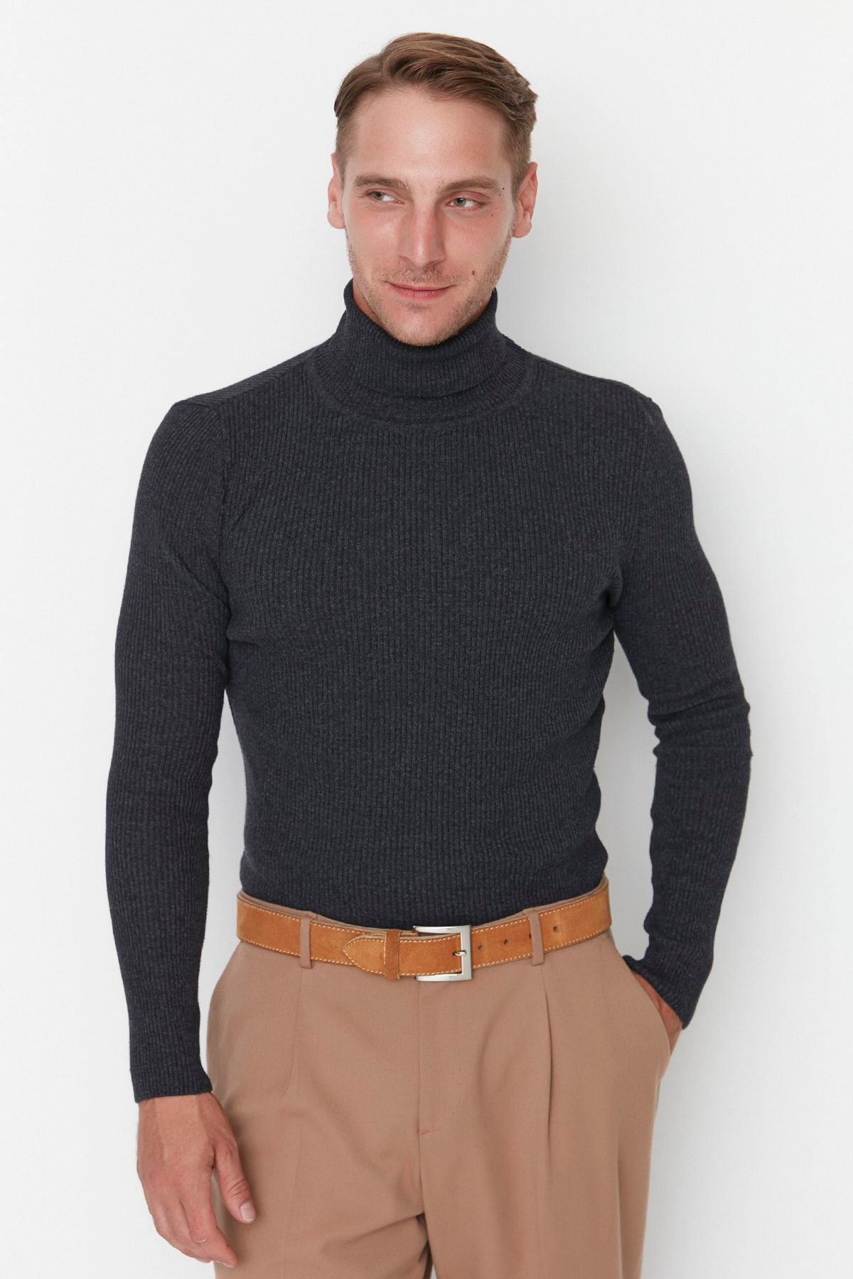 Trendyol Collection Anthracite Men s Fitted Slim Fit Turtleneck