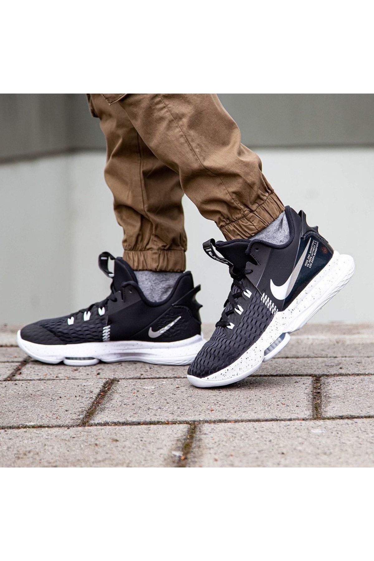 Tenis nike sales air lebron