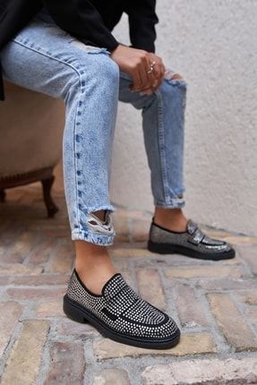 Macy Siyah Süet Renkli Taş Detaylı Kadın Ayakkabı BK505