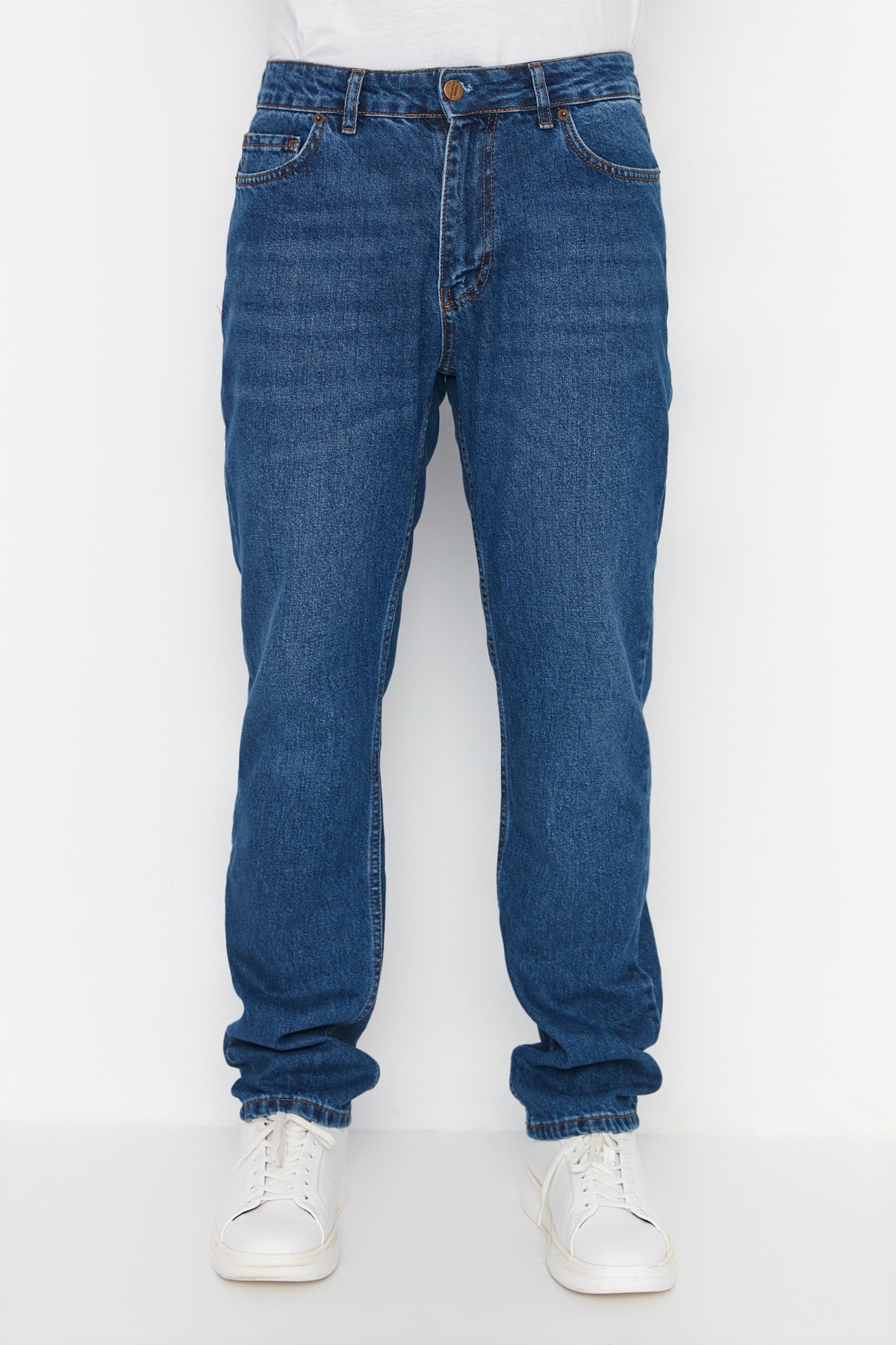 Trendyol Collection Jeans Dunkelblau Straight Fast ausverkauft