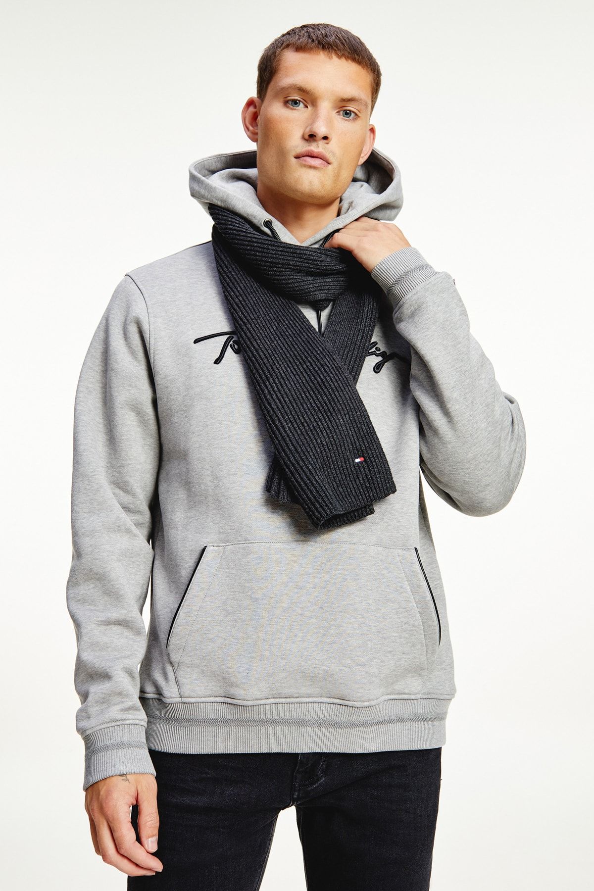 Tommy Hilfiger-Eșarfă gri pentru bărbați Eșarfă din bumbac Pima AM0AM06546 6