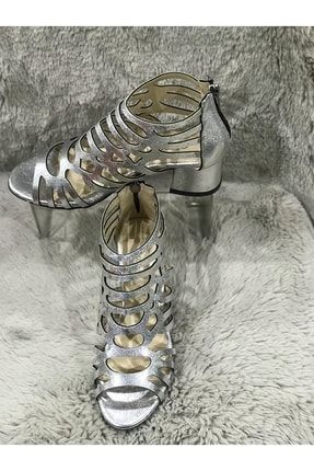 Antirasit Lazer Kesim Önü Açık Arkadan Fermuarlı Az Topuk Kadın Sandalet TYC00483459371