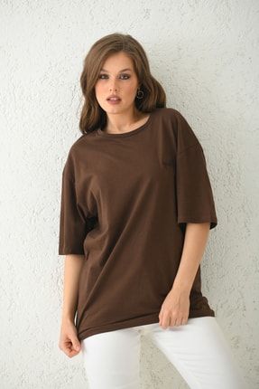 Kahverengi Oversize Nakış Detaylı T-shirt MM22TS0207