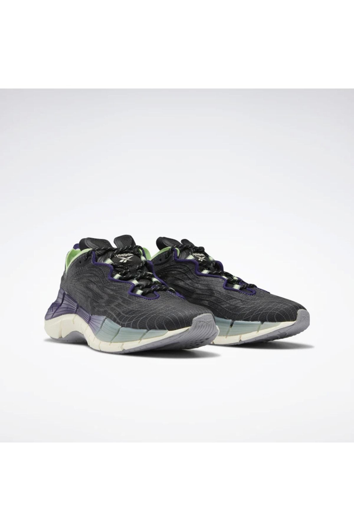 کتانی مشکی طرحدار بنددار لژ دار زنانه ریباک Reebok (برند انگلستان)