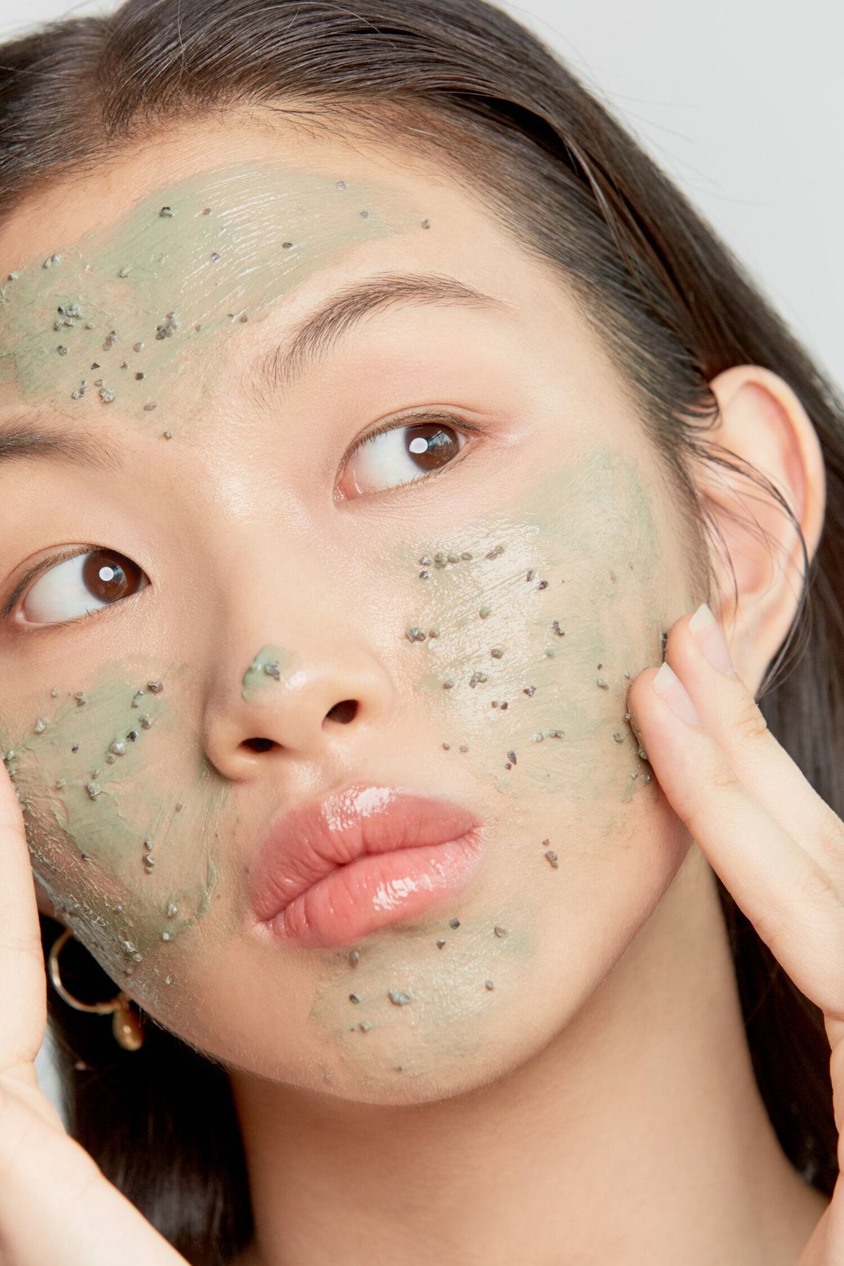 AXIS-Y-100ml Mugwort Pore Clarifying Wash Off Pack - Gentle Clay Mask That Purifies Pores and Impurities 2