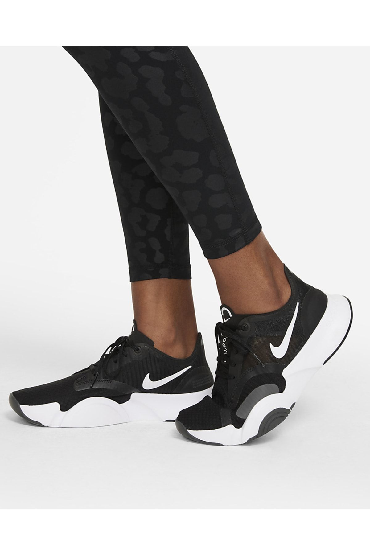 Nike Pro Dri-fit Lepard Shine Printed High-waisted 7/8 Women's Tights -  Black - Trendyol