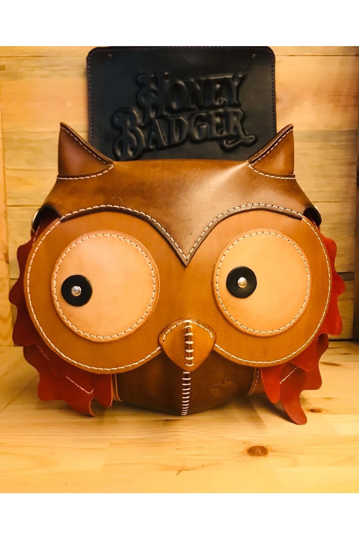 Honey Badger Leather El Yapımı Deri Baykuş Postacı Çantası (owl Leather Bag)