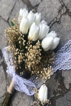Islak Lale Gelin Buketi Beyaz Damat Yaka Çiçeği fca4022