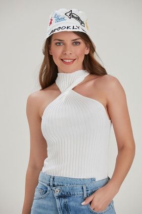 Kadın Beyaz Halter Yaka Casual Örme Bluz YL-BL98992