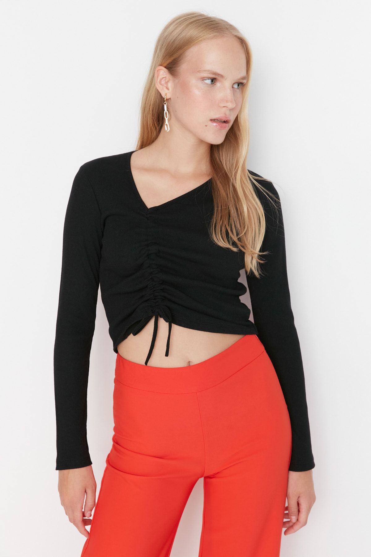 Trendyol Collection Bluse Schwarz Slim Fit