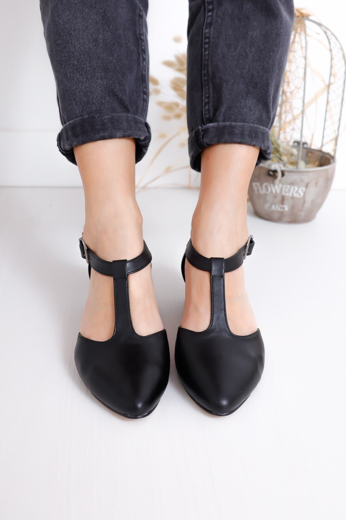 Hayalimdeki Ayakkabı Jane Topuklu Siyah Cilt Ayakkabı