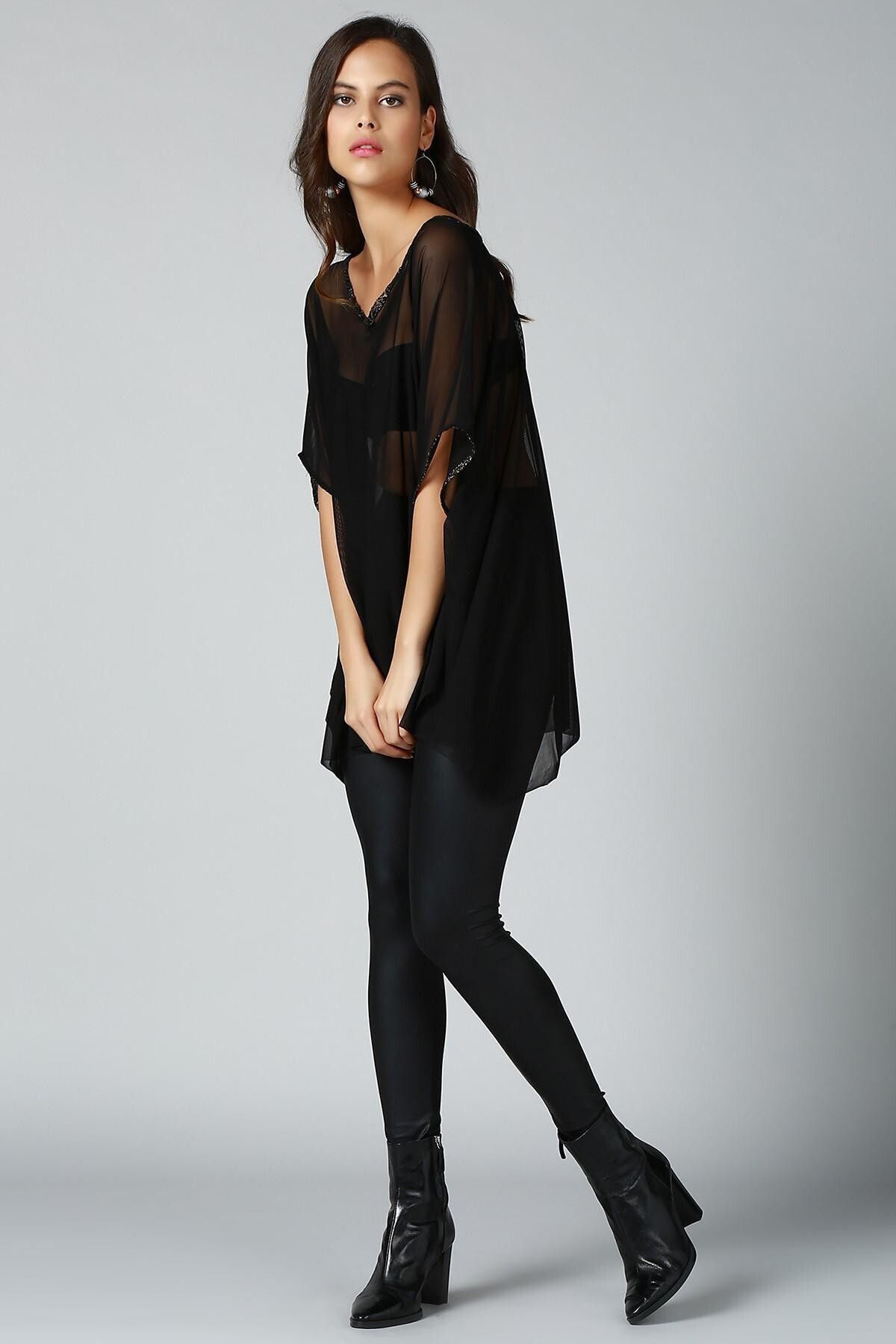 complete the look image