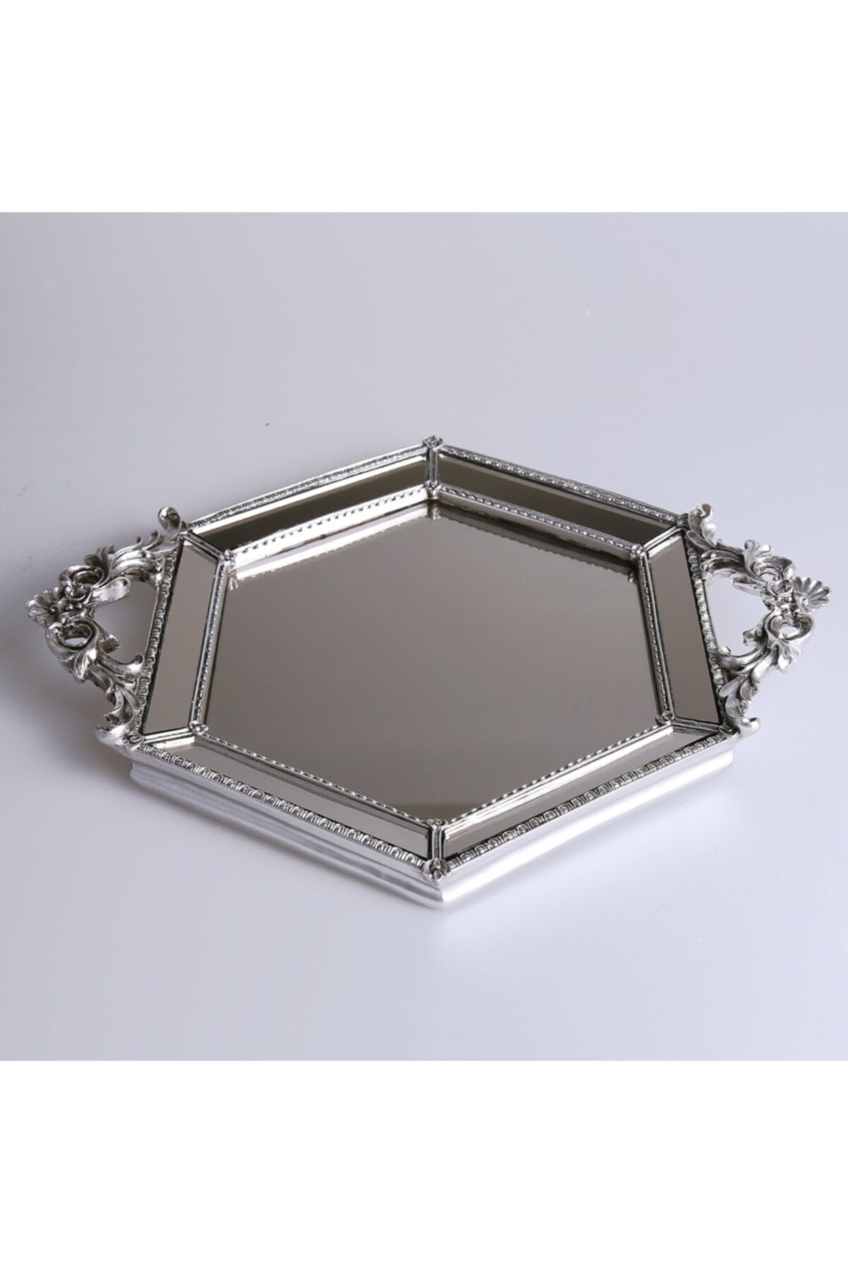 Mirrored serving tray hotsell