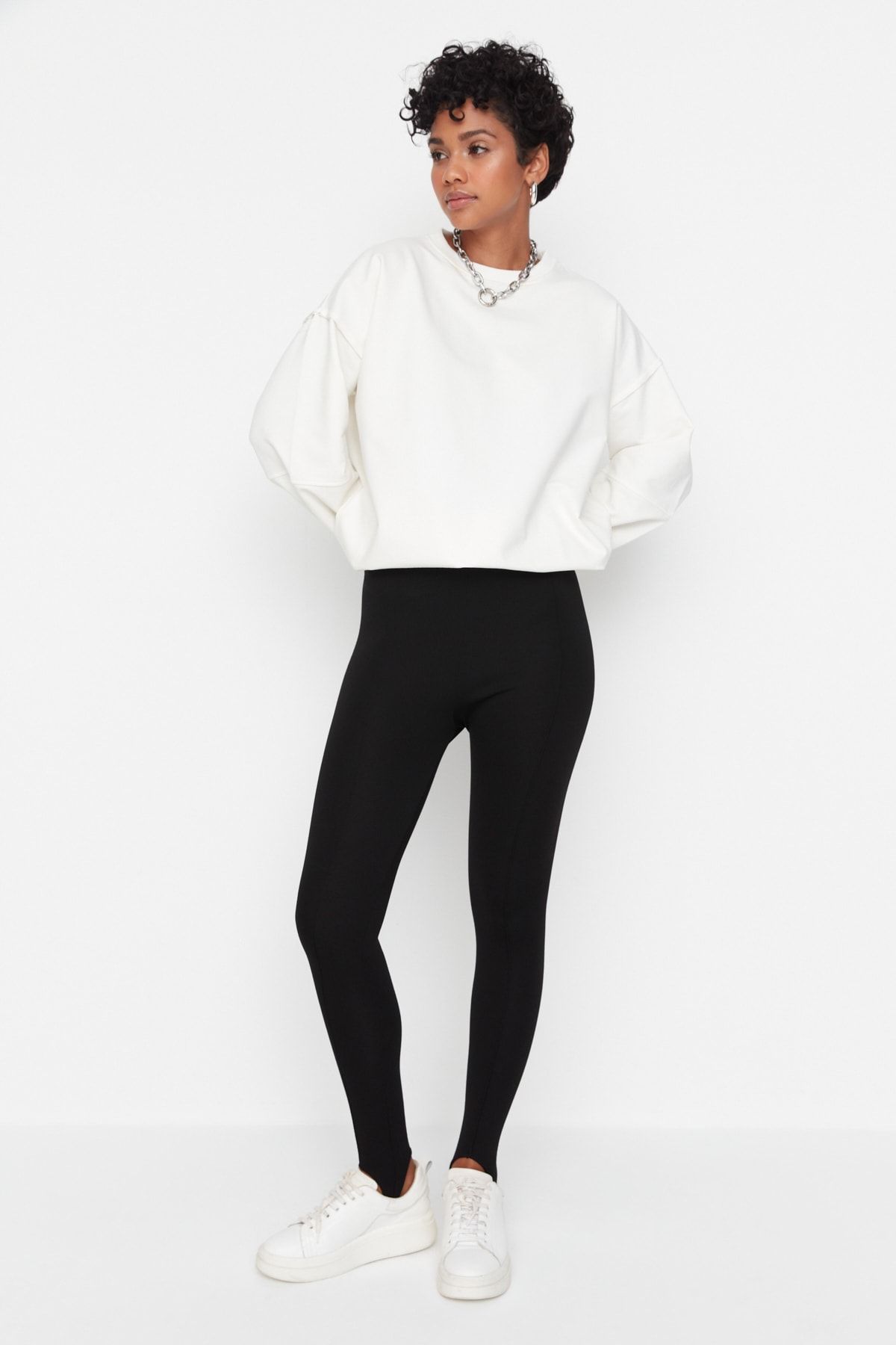 Trendyol Collection Czarne, Prążkowane, Dzianinowe Legginsy Kobieta - XS
