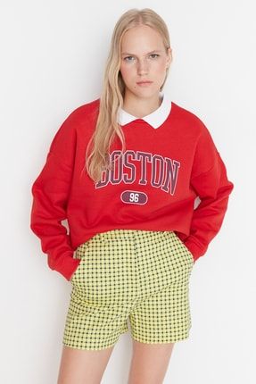 Kırmızı Baskılı Boyfriend Kalın İçi Polarlı Örme Sweatshirt TWOSS21SW0171