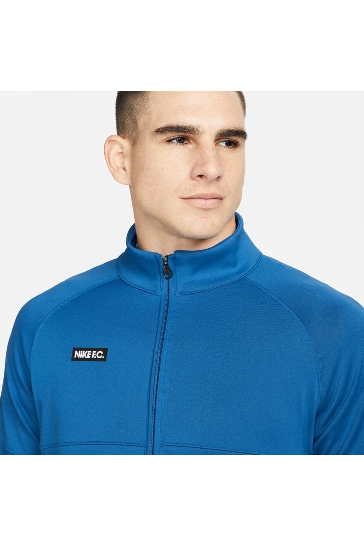 Nike fc tracksuit sale