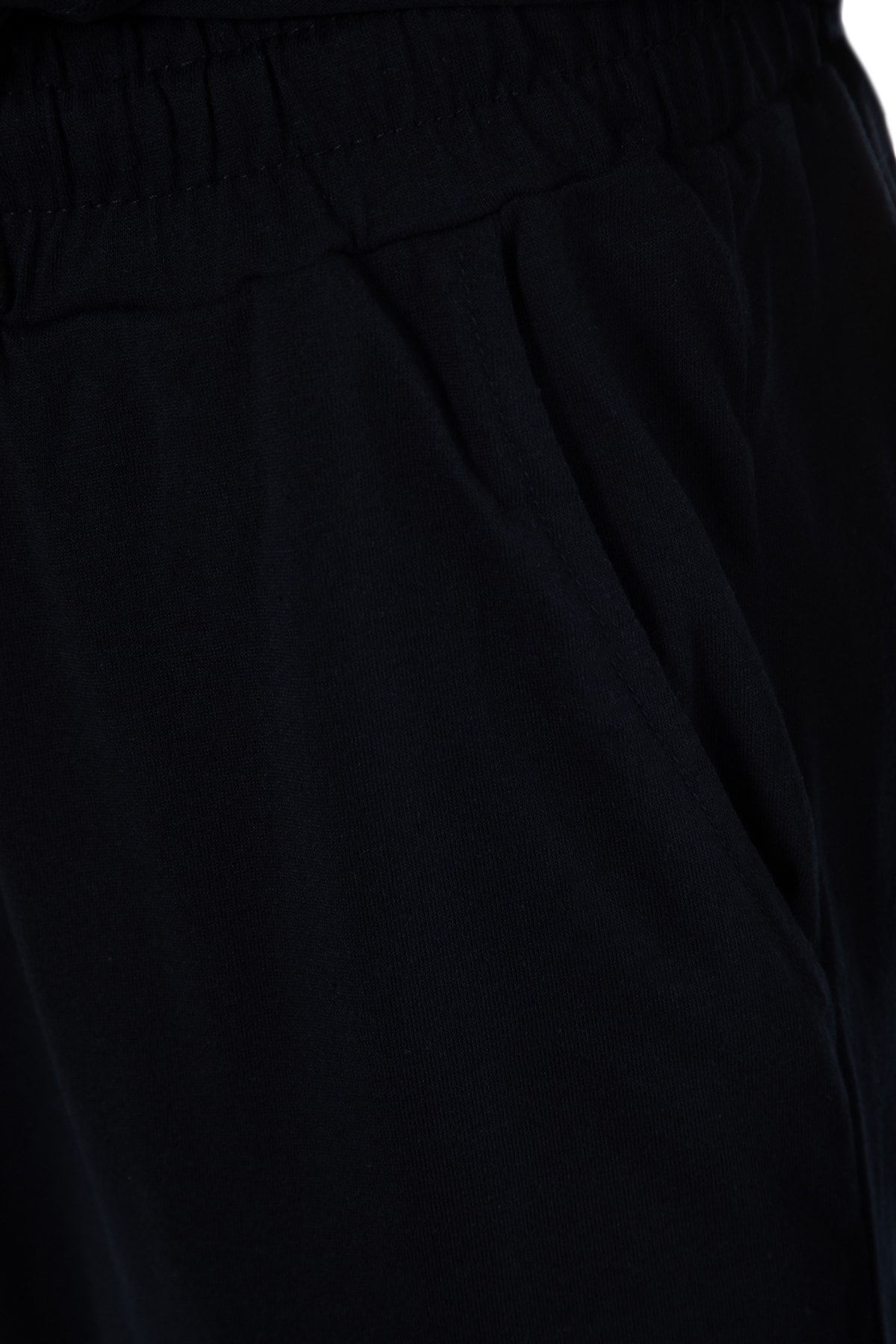 TRENDYOL MAN Erkek Lacivert Baskılı Regular Fit Örme Pijama Takımı TMNAW23PT00001 ZR10613