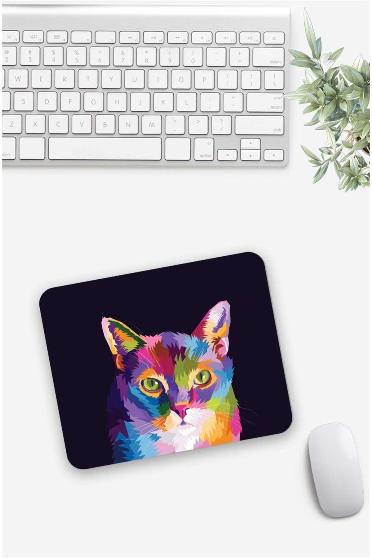 Polygonal Cat Pattern Mouse Pad