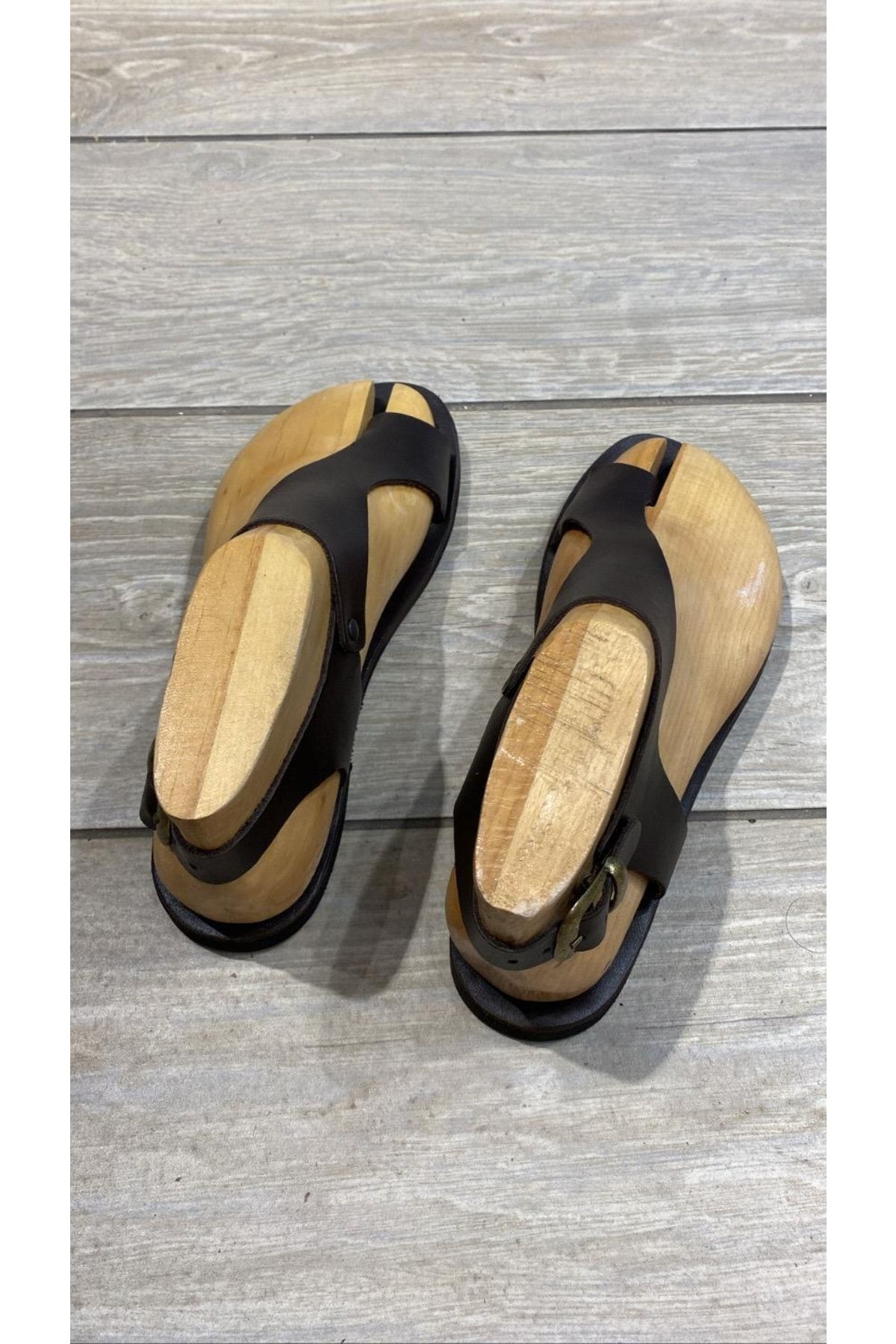 صندل چند رنگ زنانه های قهوه چرمی اصلی M2052 DaphneSandals