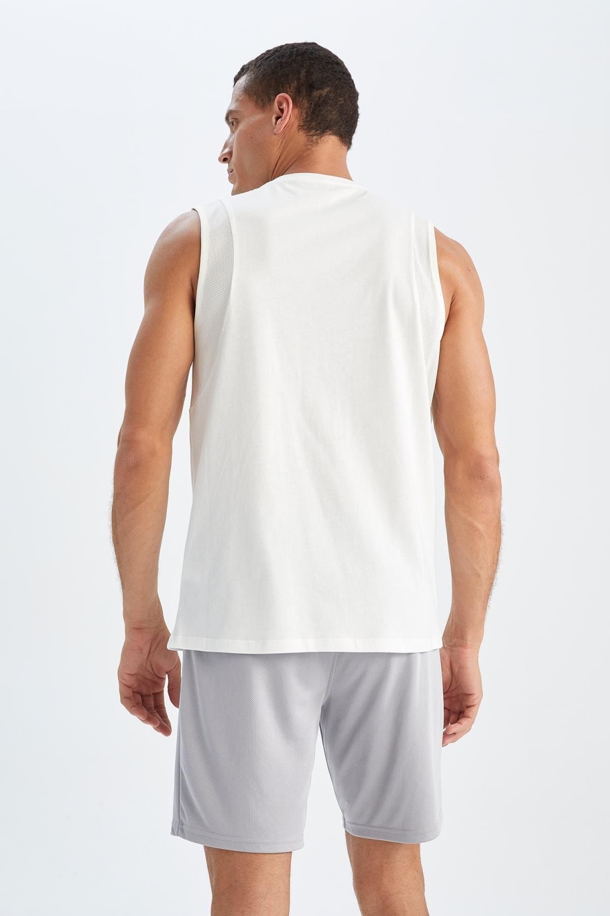 DeFacto Fit Slim Fit Teknik Kumaş Spor Atlet BY7313