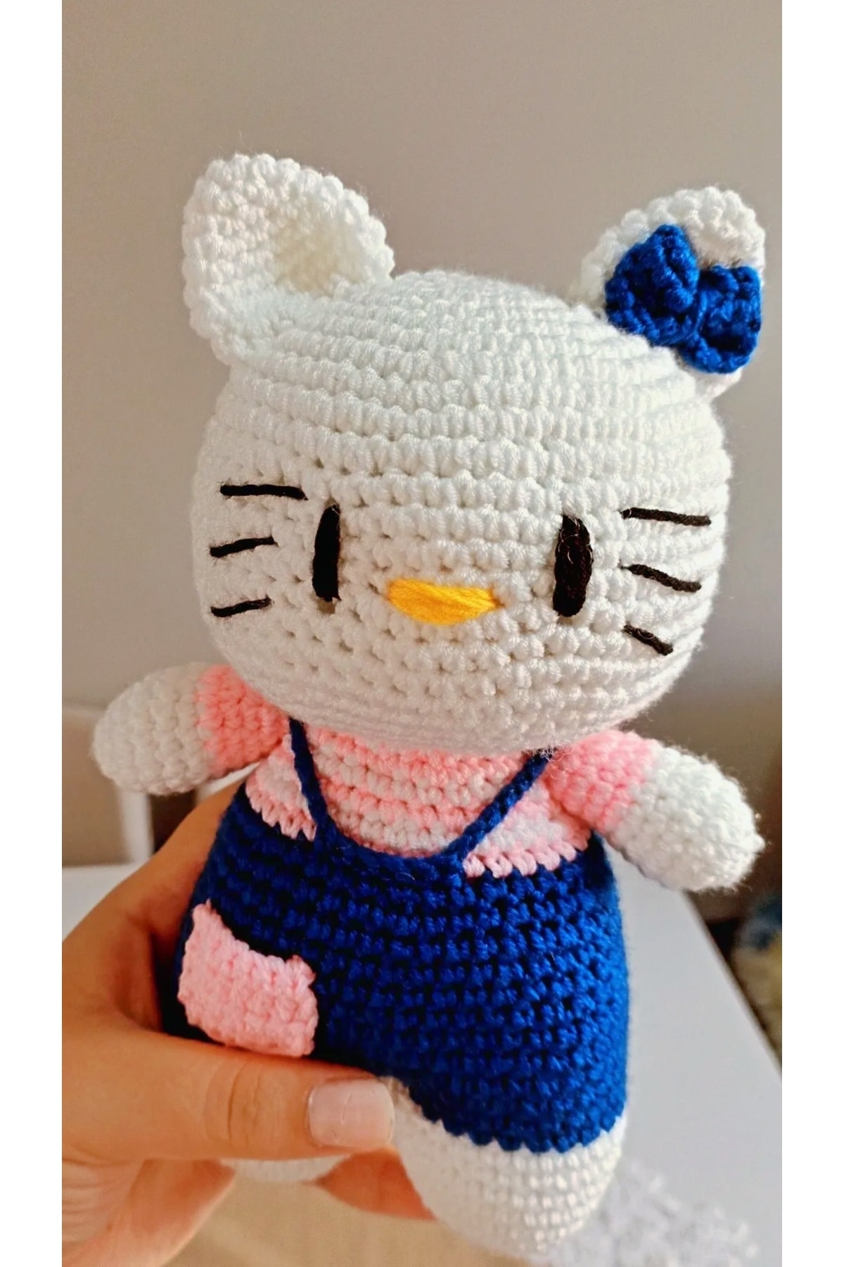 Hello Kitty Amigurumi Bebek 20 cm