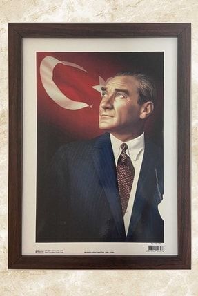 Atatürk Resmi Çerçeveli ASİL246