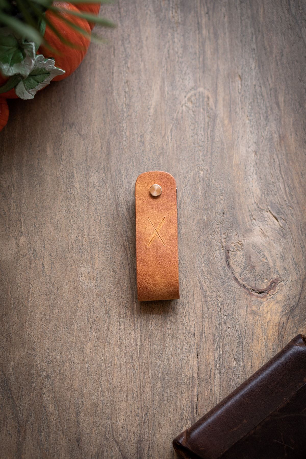 minimal X design-Leather Keychain Long 2-3 Key Capacity - Camel - Minimalist Design 3