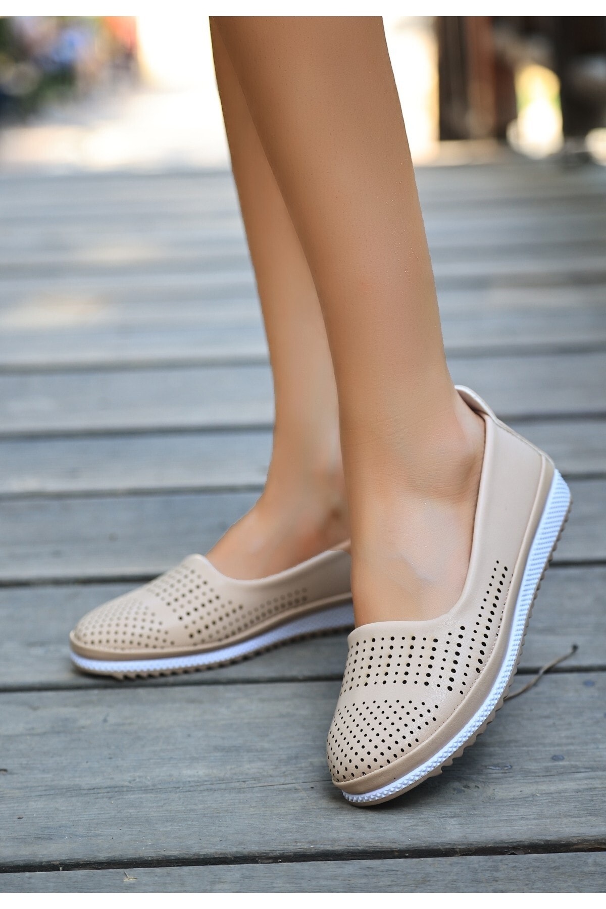 Kadın Krem Liiy Krem Cilt Babet Ayakkabı