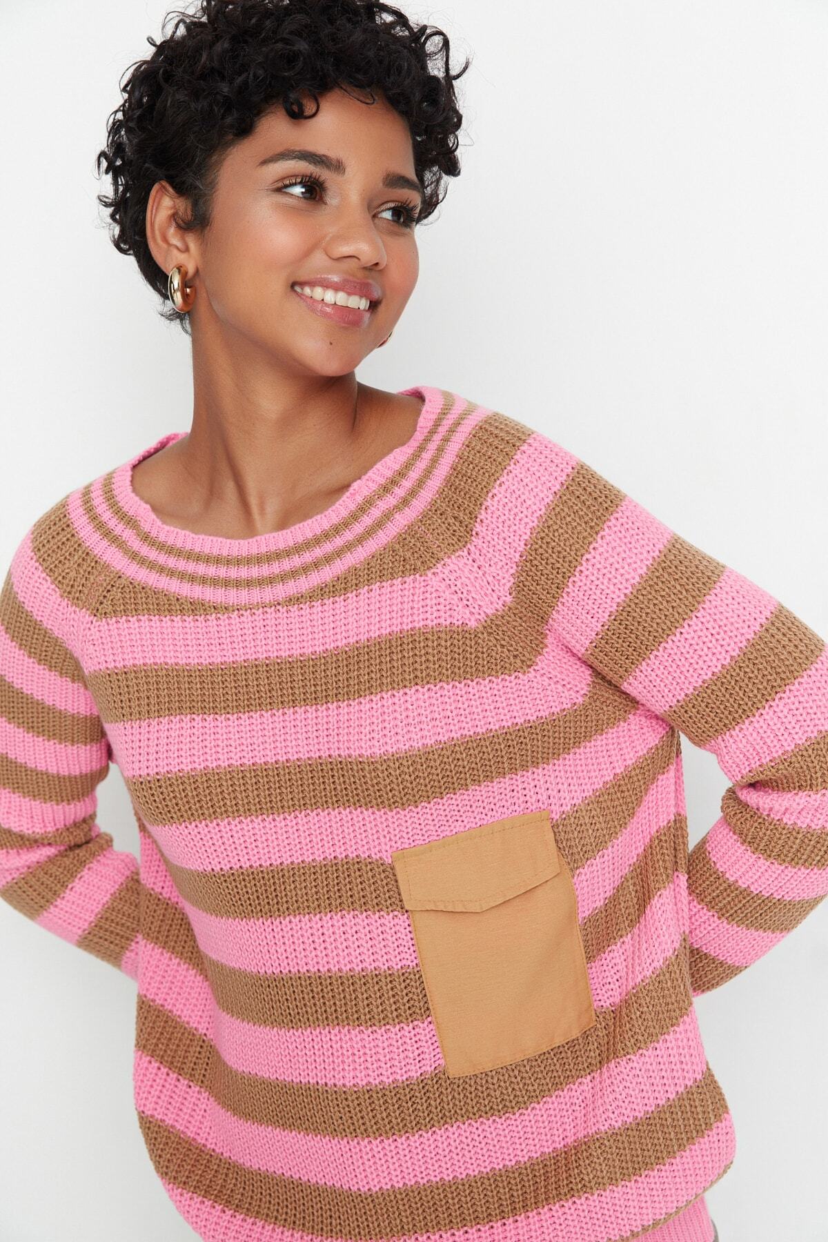 Trendyol Collection Sweater - Pink - Regular fit - Trendyol