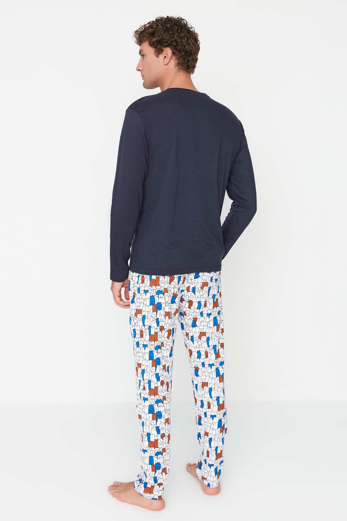 Trendyol Collection-Barevná sada bavlněného pyžama s potiskem - Regular Fit Tmnaw22Pt1072 4