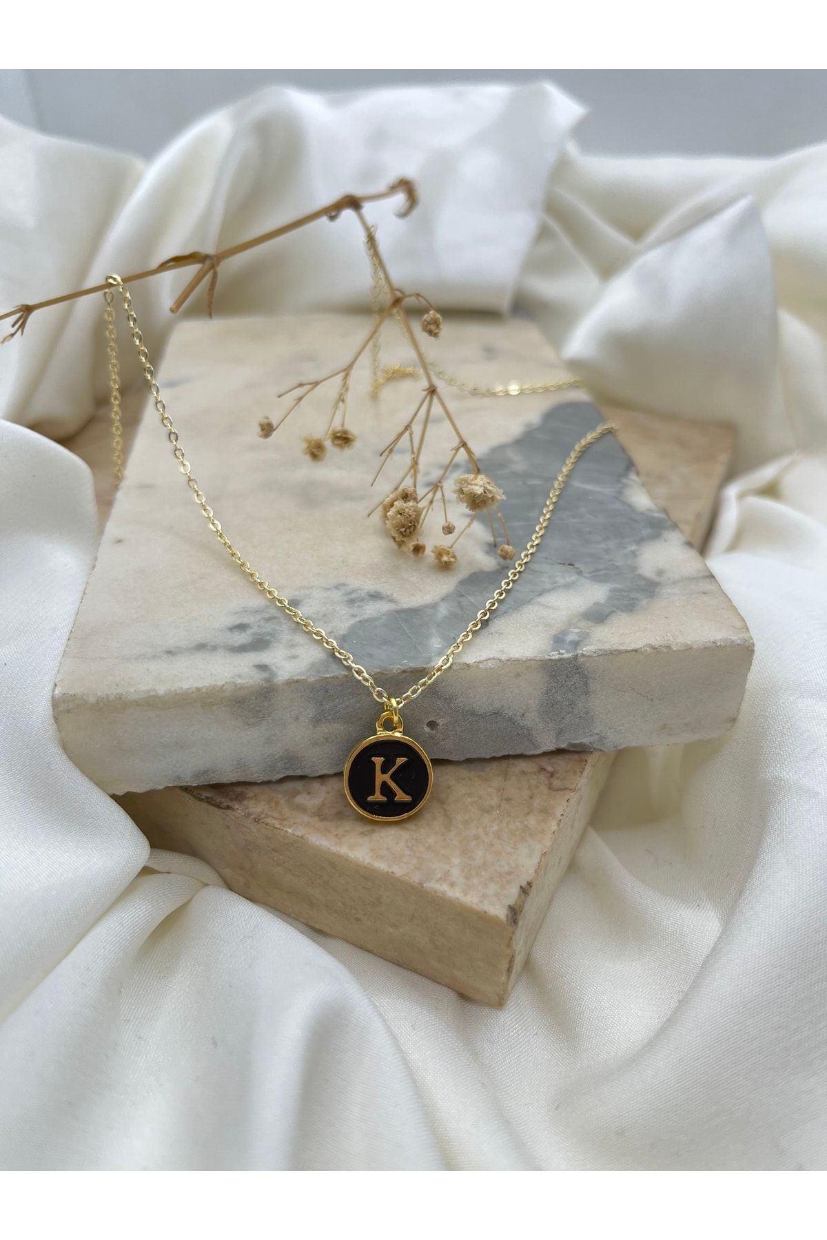 Claritas Tak Women s Gold Plated Black Enameled Round K Letter