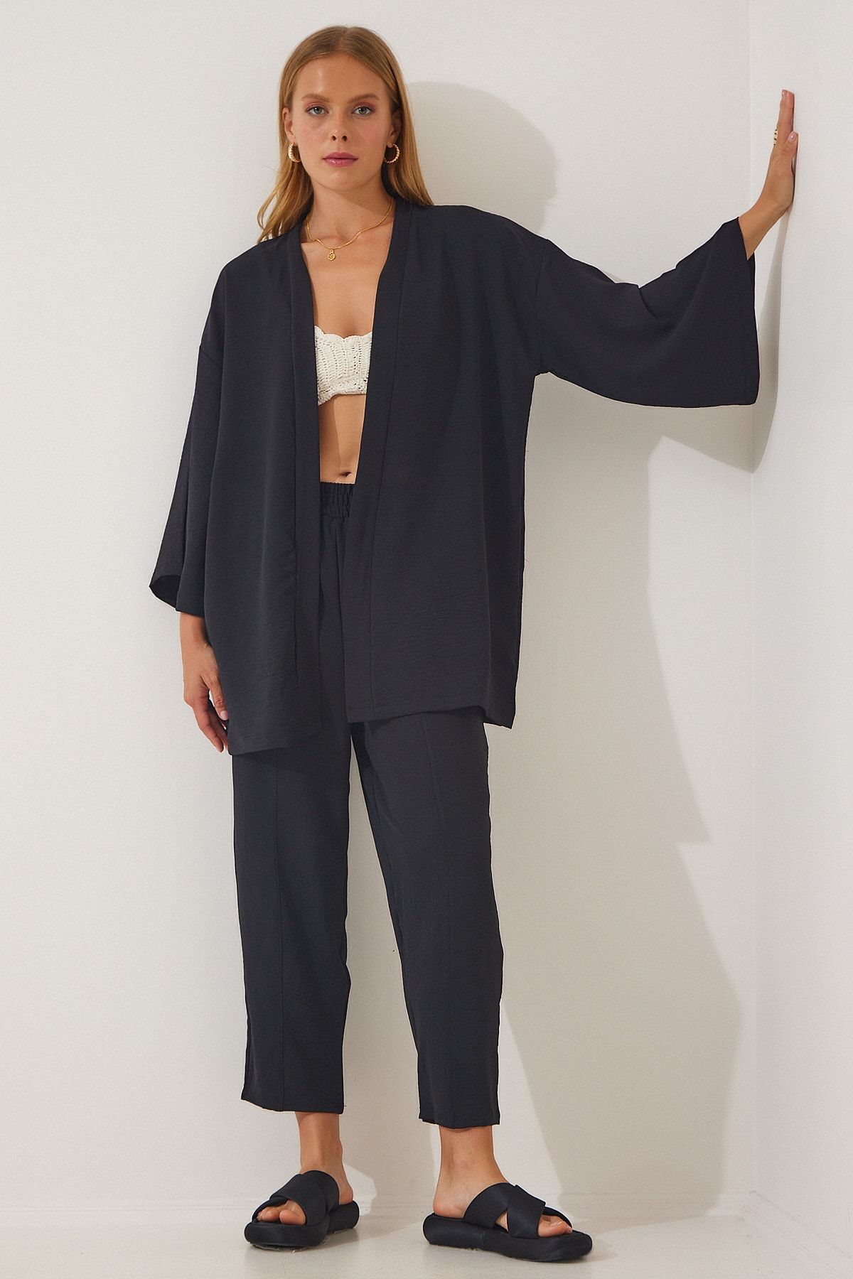 Happiness İstanbul Schwarzes Kimono-Hosen-Set für Damen DZ00046