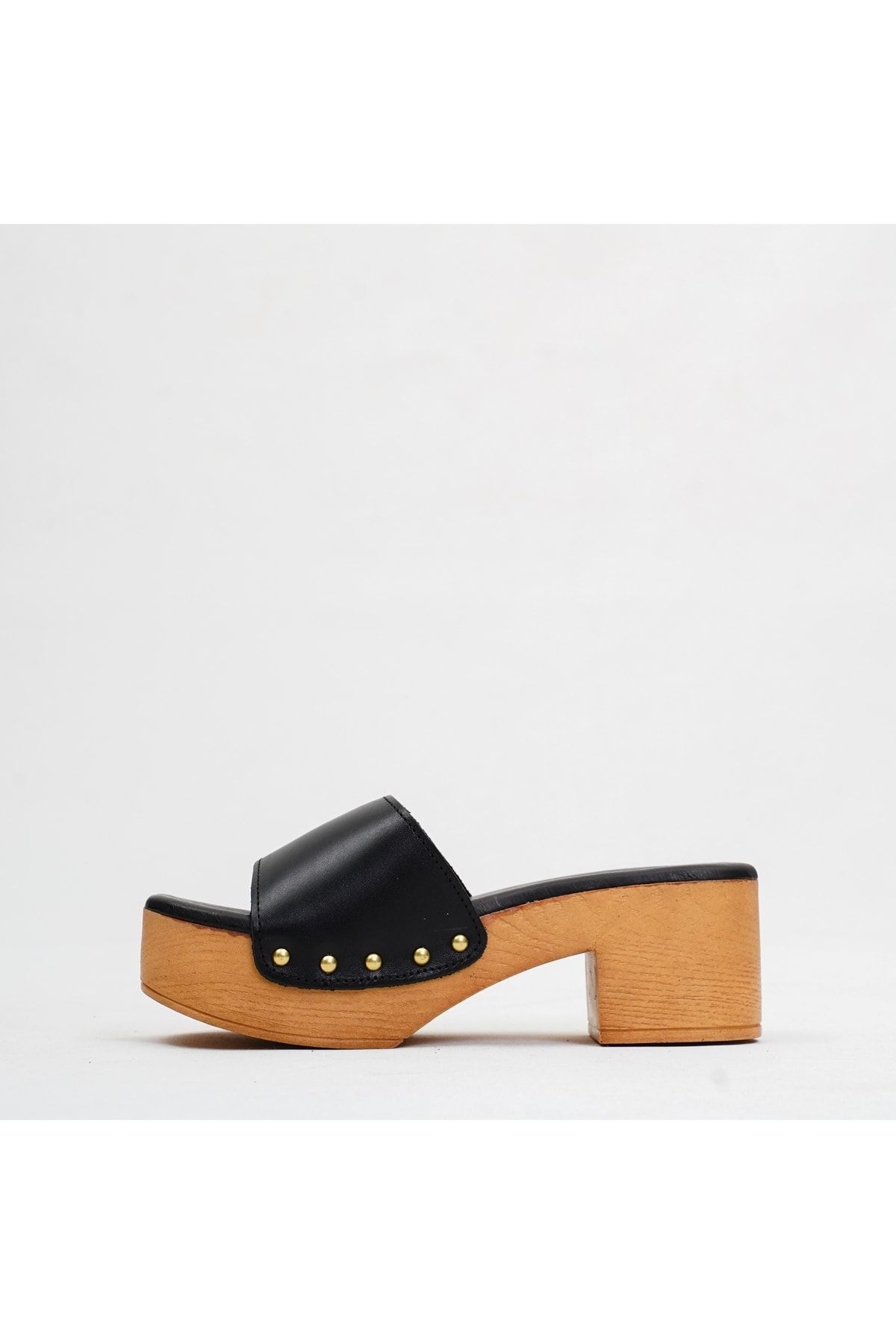 دمپایی سیاه زنانه پاشنه چرمی واقعی TK04 DaphneSandals