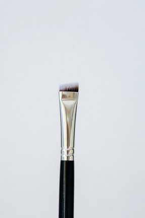 Açılı Eyeliner Fırçası / Angled Eyeliner Brush B007