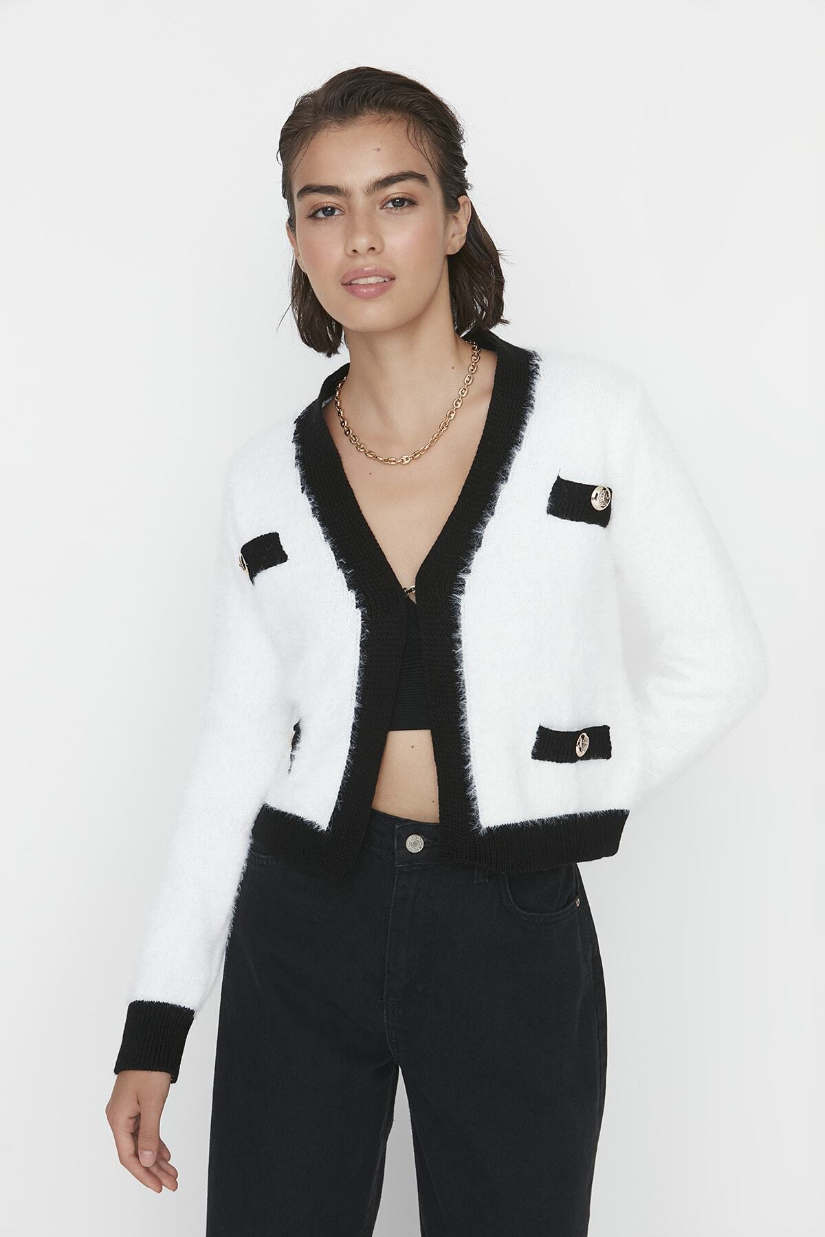 Trendyol Collection-Dzianinowy kardigan w kolorze ecru TWOAW22HI0048 2