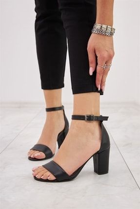 Siyah Tek Bant Topuk Kadın Ayakkabı CAN-802