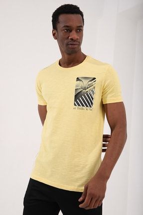 Sarı Erkek Göğüs Baskılı Koordinat Detaylı Standart Kalıp O Yaka T-shirt - 87894 T10ER-87894