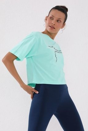 Kadın Mint Yeşili Yazı Baskılı Kısa Oversize O Yaka T-shirt T10BY-97135