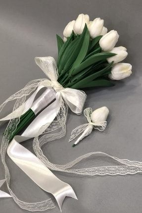 Islak Beyaz Laleli Gelin Buketi Ve Yaka Çiçeği CCKBN-113