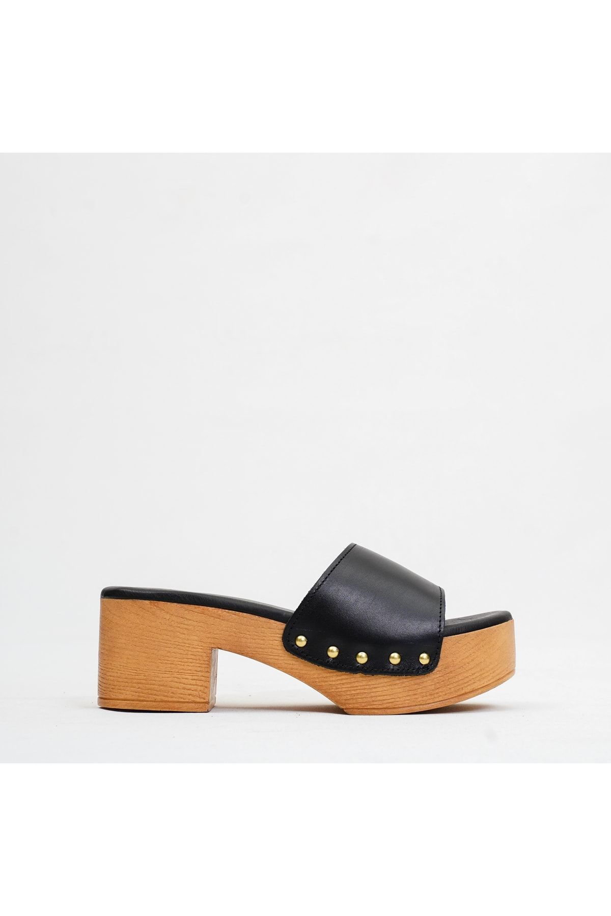 دمپایی سیاه زنانه پاشنه چرمی واقعی TK04 DaphneSandals