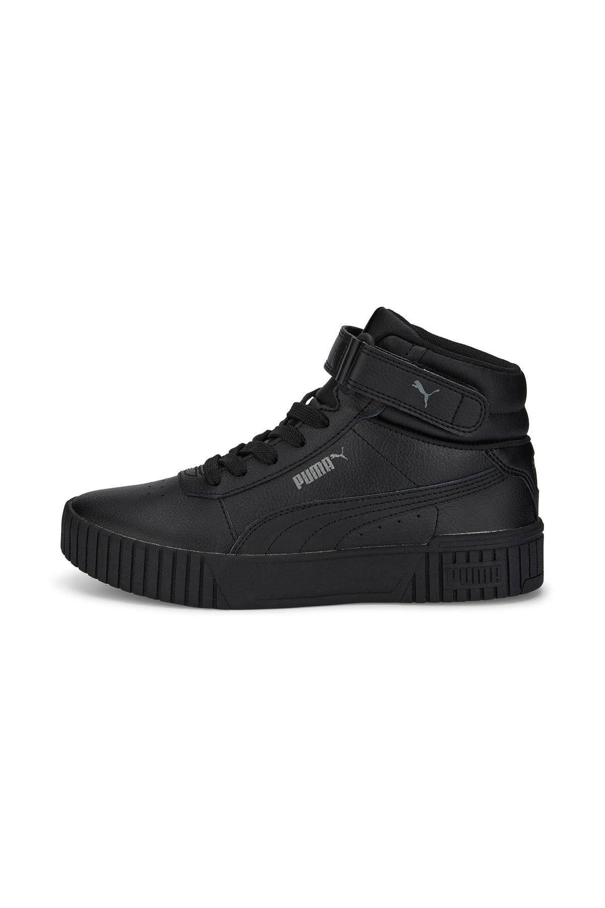Puma high outlet top tennis shoes