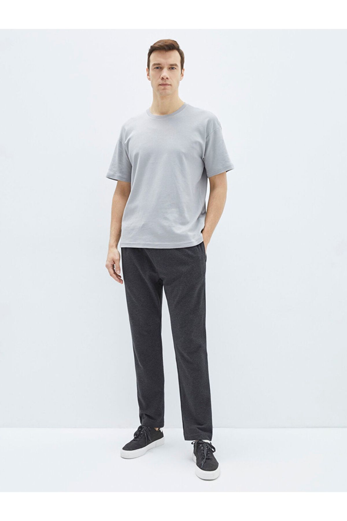 LC Waikiki-Men's Sweatpants - Lcw Basic, Standard Fit 1